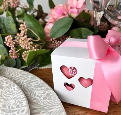 TOP TIPS FOR PACKAGING WEDDING SWEETS