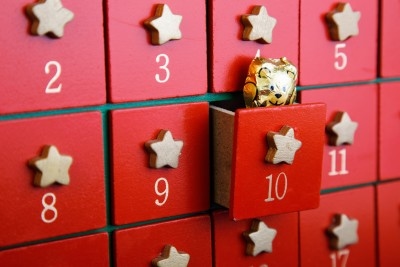 This ornate drawer advent calendar is the most luxurious advent calendar you can create!