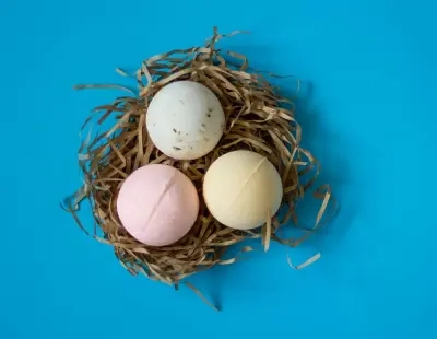 Easter egg shaped bath bombs